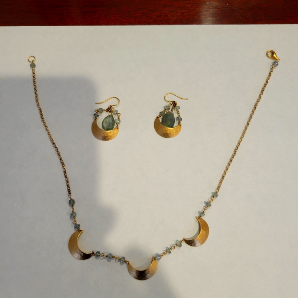 Necklace Set